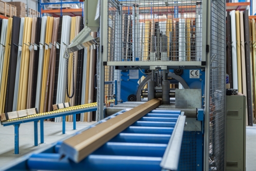 Auer Metallprofile Produktionshalle